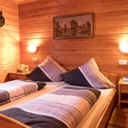 Ferienhaus Nr. 23, Typ B, Feriendorf Jagerpark, Bayerischer Wald - #120352 *